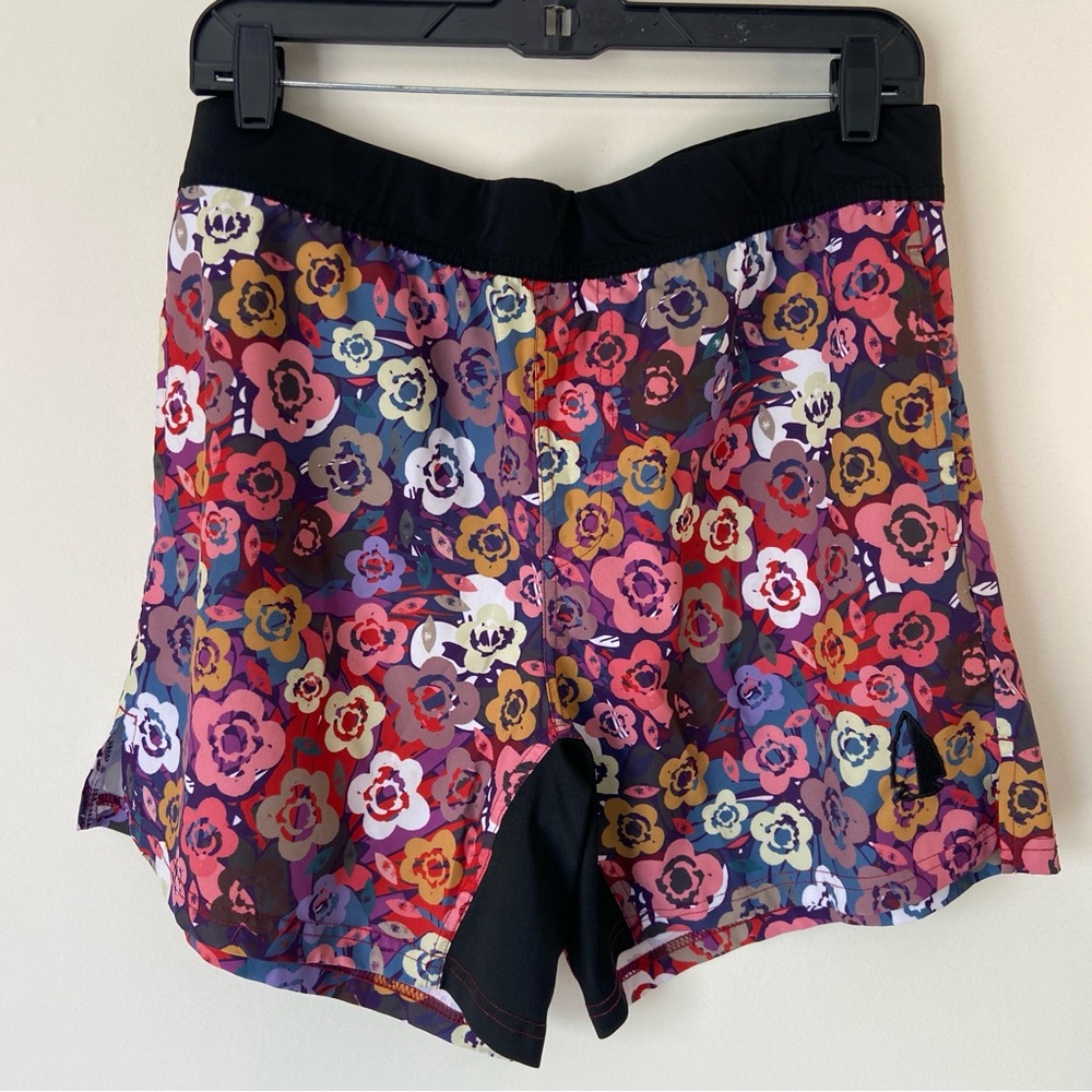 TACHUNTFISH Men’s Athletic Shorts Multi Color Floral Size Large